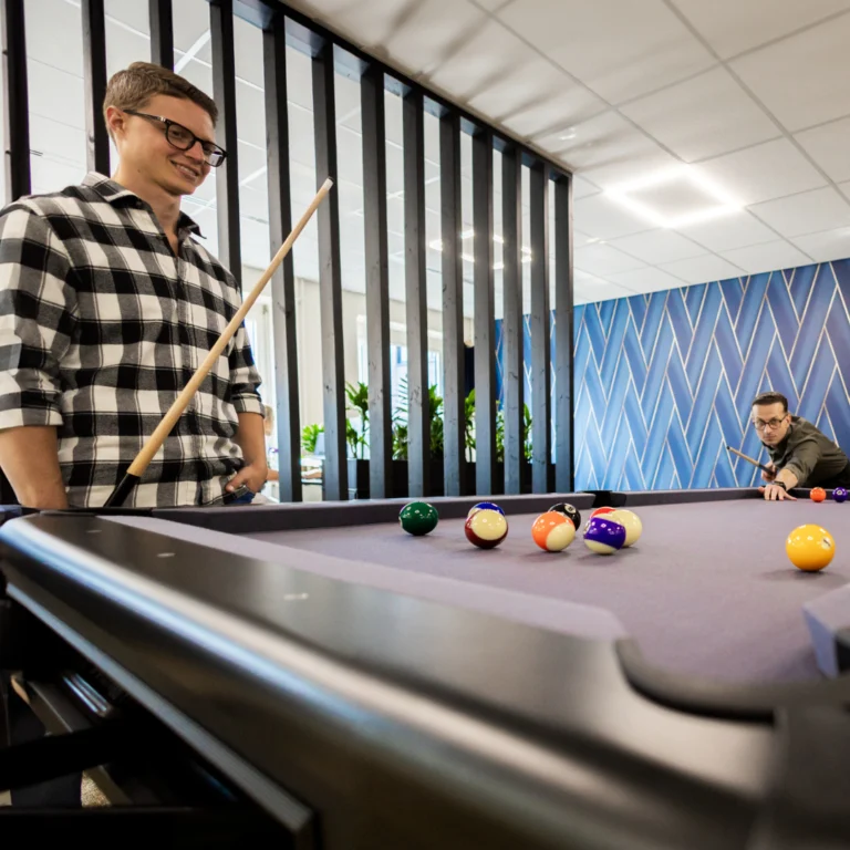 Instagram post from werfum. This post is in position 5.